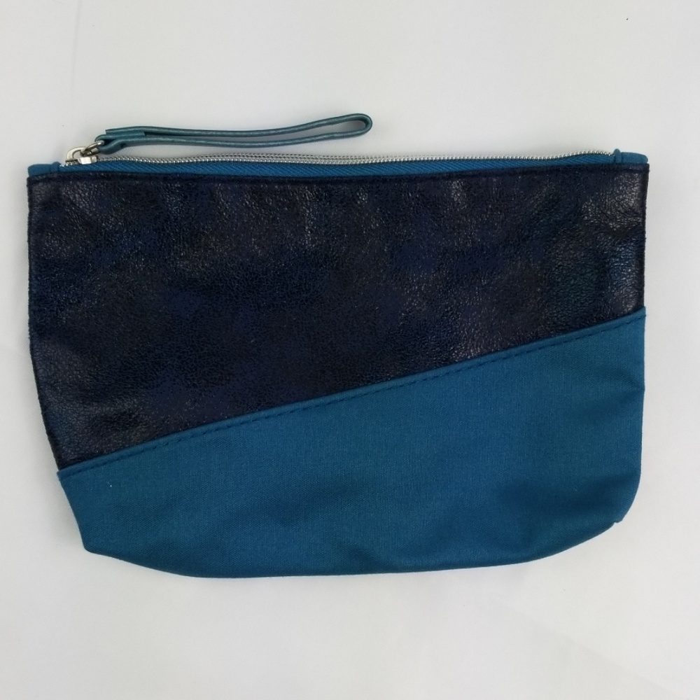 🍓Ipsy Two Tone Cosmetic Bag/Case